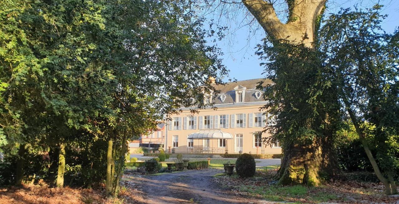La Villa Des Arts Savigne-l'Eveque Ngoại thất bức ảnh