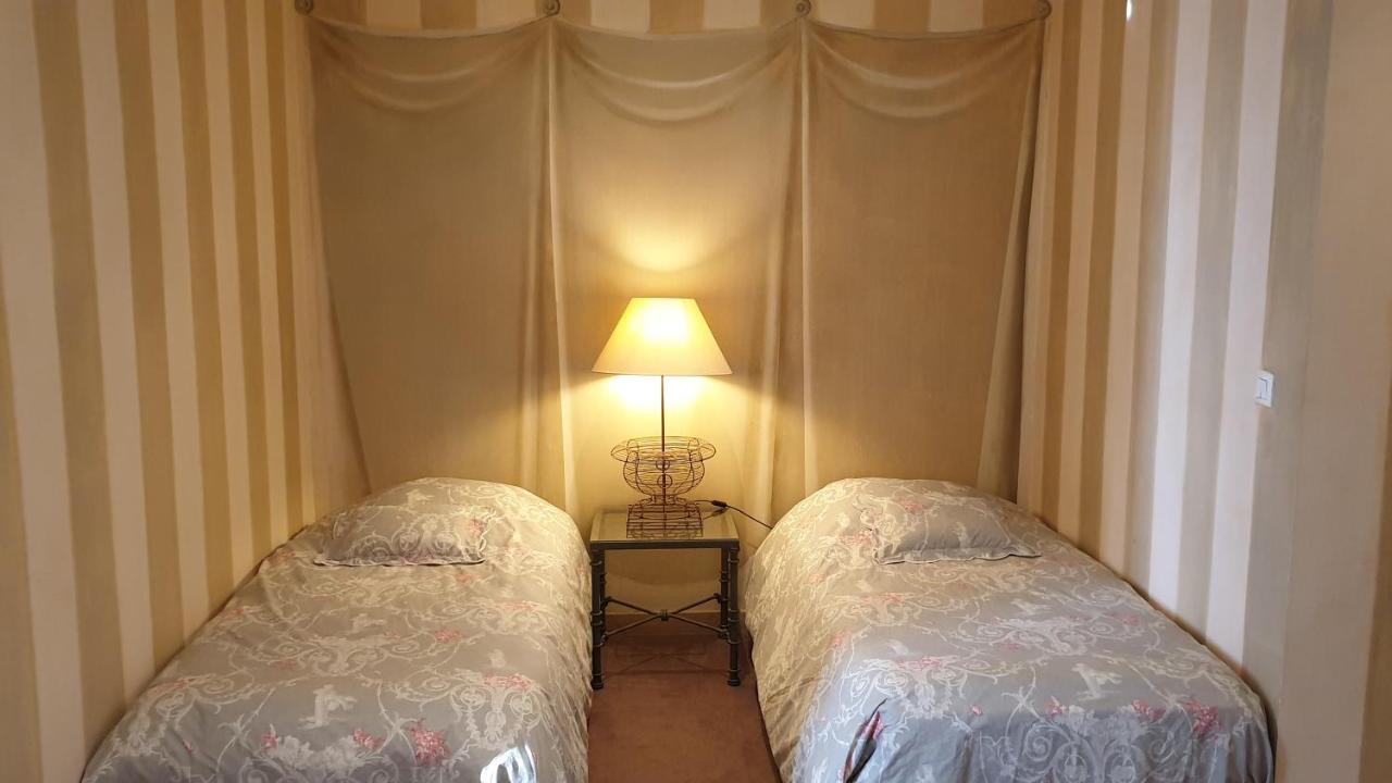 La Villa Des Arts Savigne-l'Eveque Ngoại thất bức ảnh